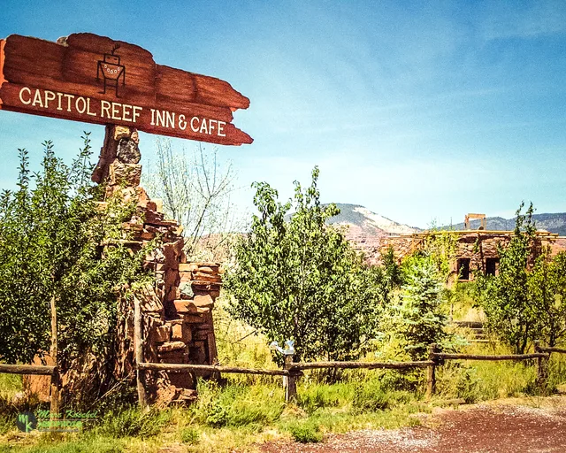 Capitol Reef Inn & Cafe